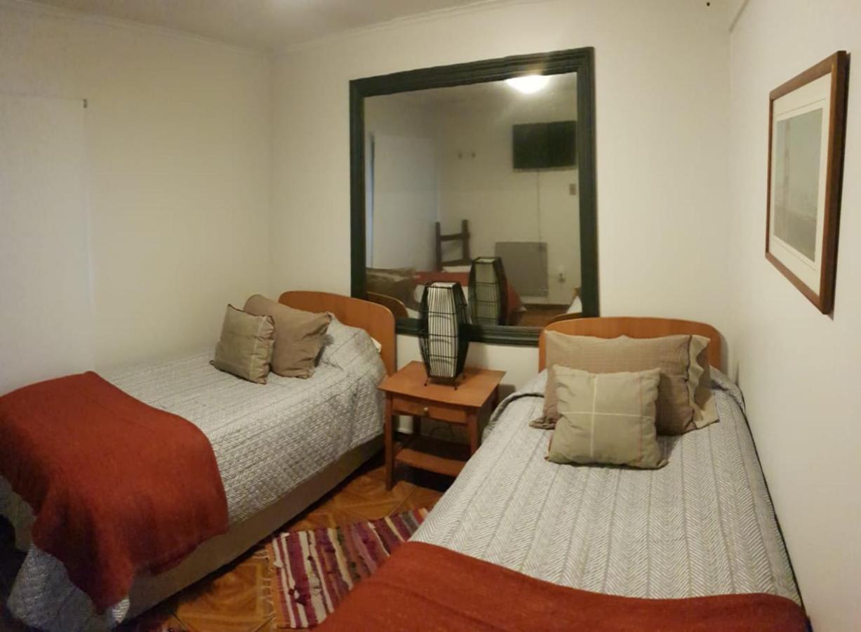 Hostal Centro Montt Temuco Exterior photo
